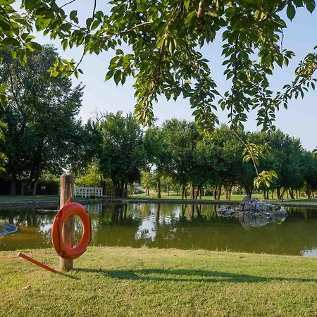 Bed and Breakfast Pannonia Golf & Country Club Alcsutdoboz Экстерьер фото